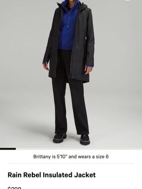 Lululemon Insulated Rain Rebel Jacket size 4 Navy
